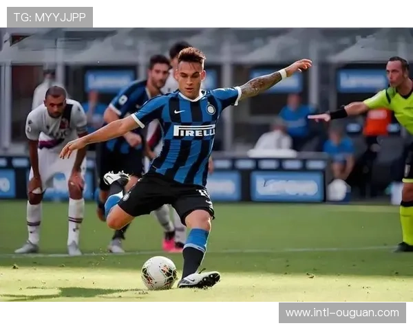国际米兰对莱切：劳塔罗点球首开纪录